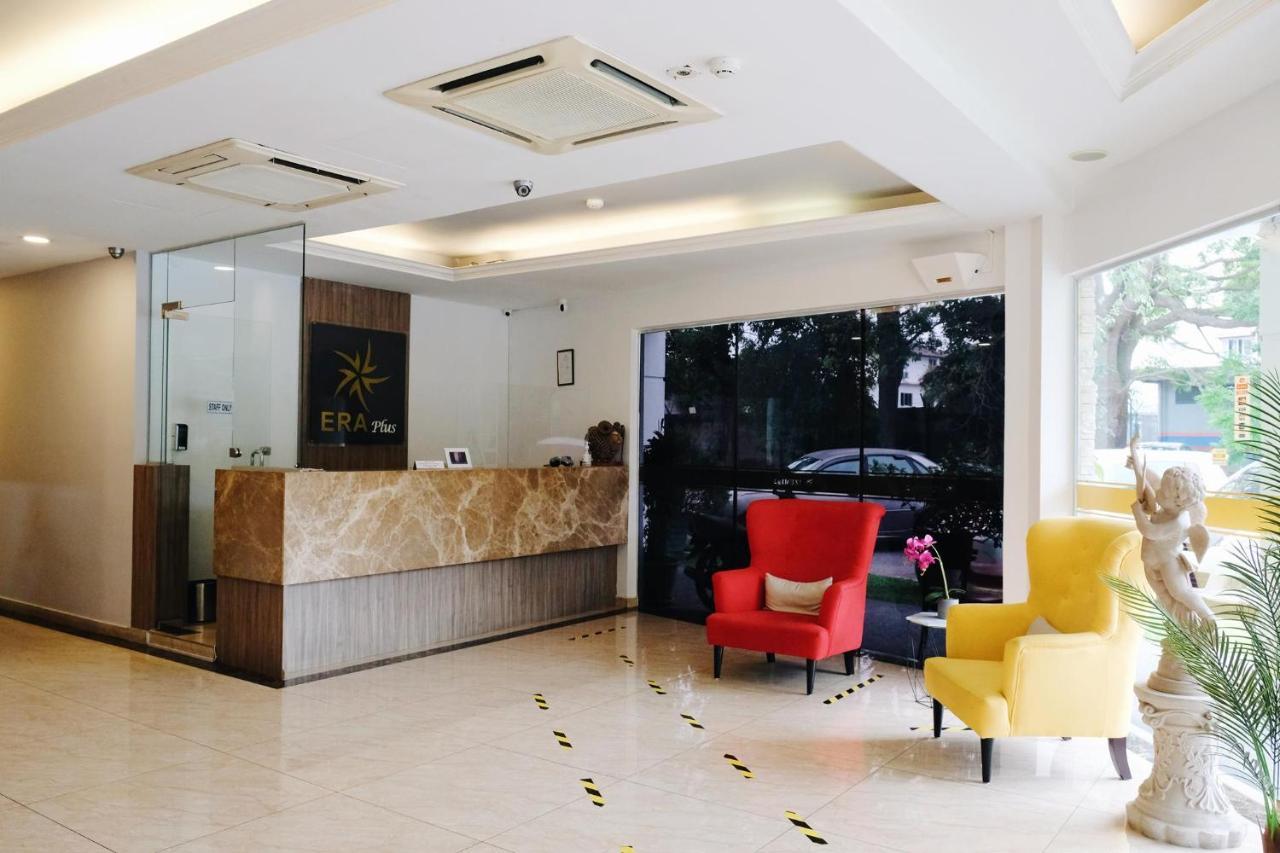 อีร่า พลัส โฮเต็ล Hotel เซอรีเคมบางัน ภายนอก รูปภาพ