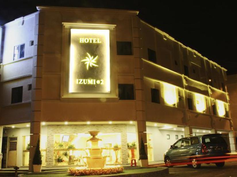 อีร่า พลัส โฮเต็ล Hotel เซอรีเคมบางัน ภายนอก รูปภาพ